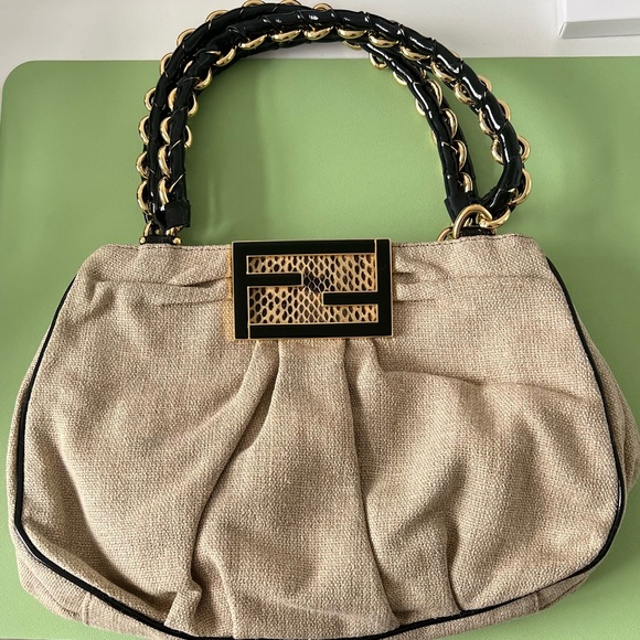 Fendi Beige/Black Jute and Patent Leather Small Mia Tote - Picture 2 of 3
